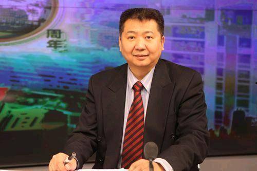 大叔张捷爆料视频播放,大叔张捷爆料视频背后的惊人真相  第1张