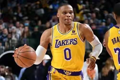 威少最新爆料,篮球场上的幕后故事与心路历程  第2张